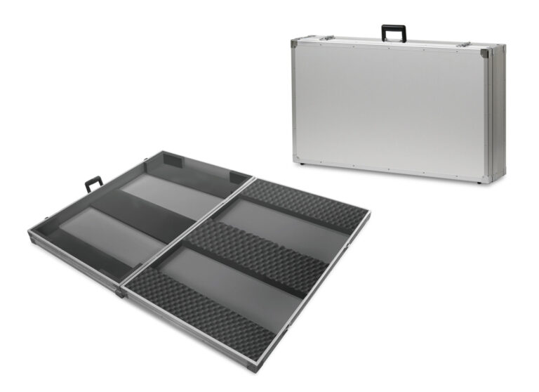 展示パネル搬送ケースＡ１（10枚用）