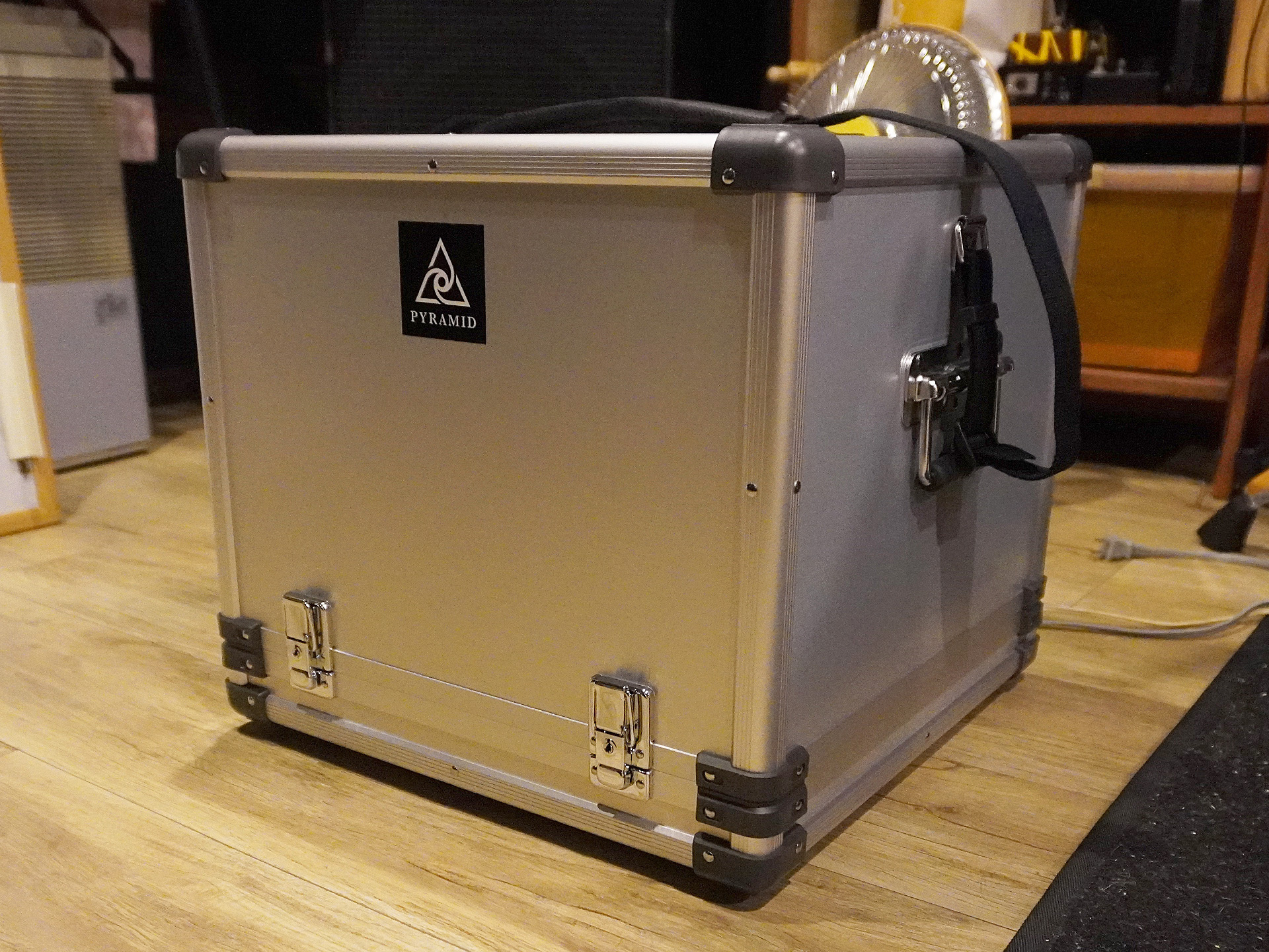オーダーメイドPyramid Amp Head用ケース | 【アクテック株式